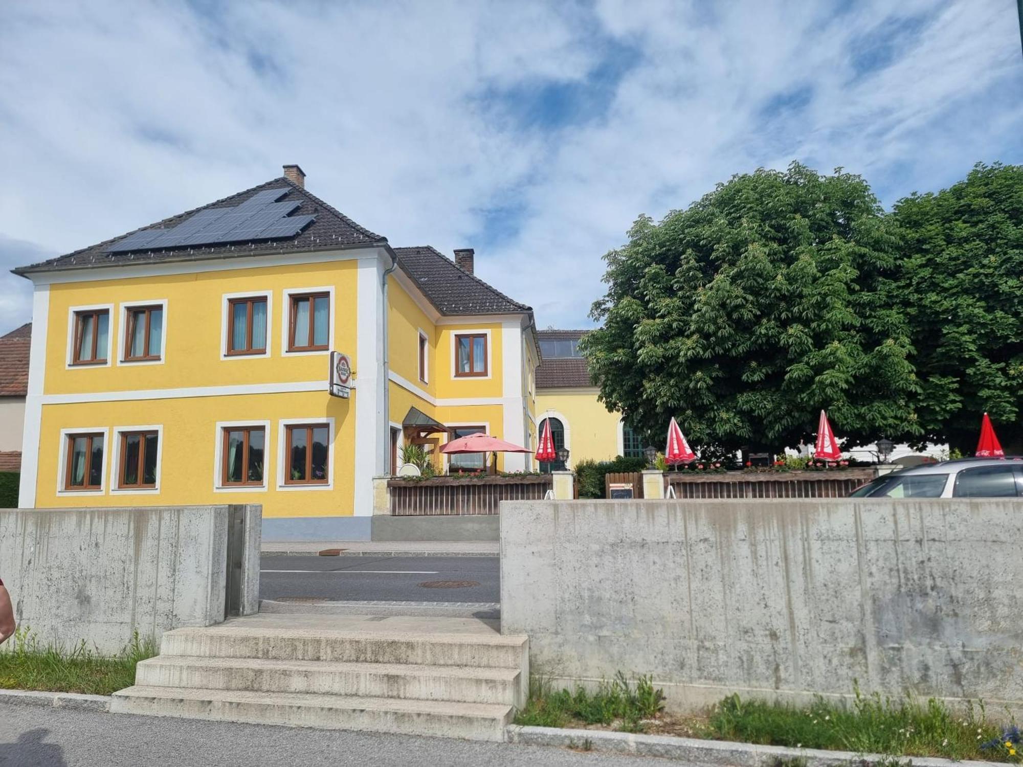 Gasthof Weidenauer- Gabi'S Cafe Hotel Emmersdorf an der Donau Ngoại thất bức ảnh